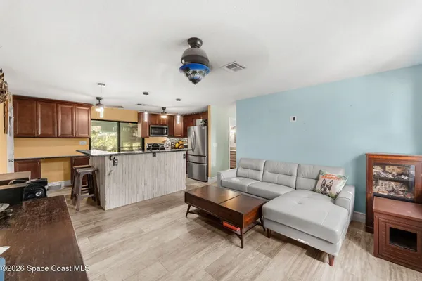$325,000 | 1852 Glenwood Drive, Melbourne, FL 32935