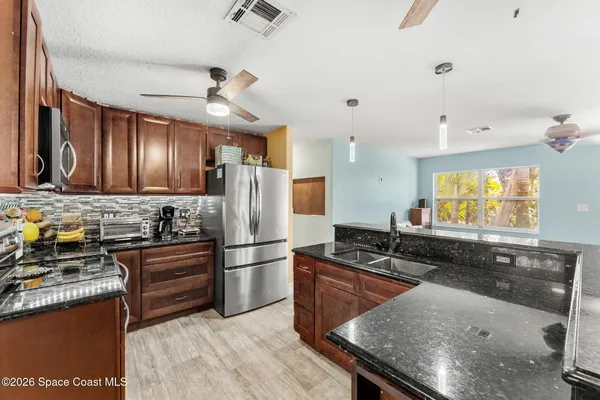 $325,000 | 1852 Glenwood Drive, Melbourne, FL 32935