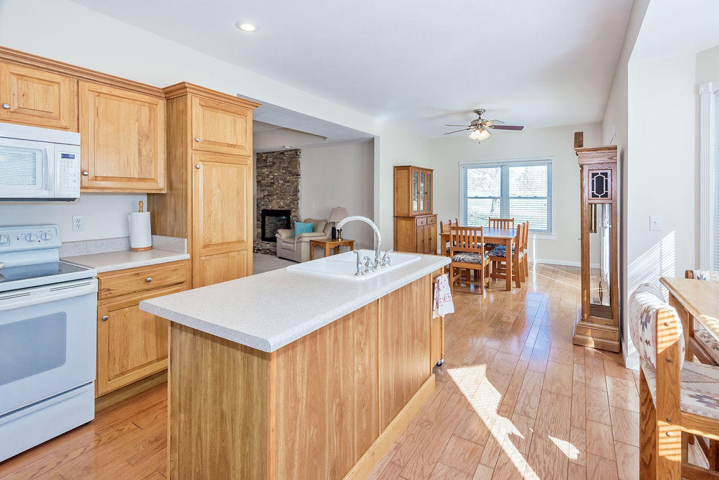305 Lang Road Dunlap, TN 37327 - Photo 8 of 41 305LangRd-20