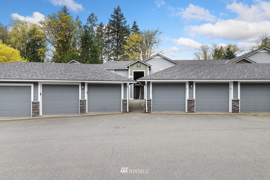 2201 192nd Street Southeast, Unit S101 Bothell, WA 98012 - Photo 33 of 33 front view of a house with a garage