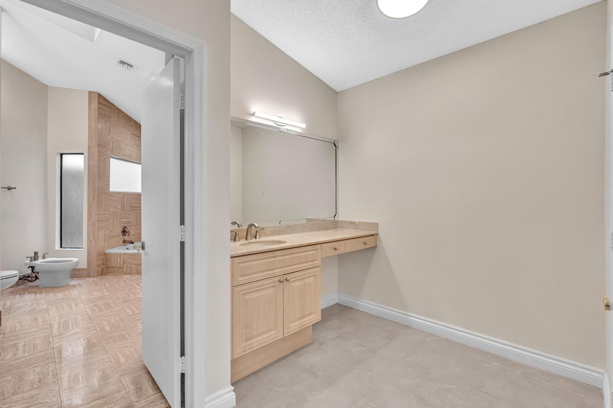 22595 Esplanada Circle Boca Raton, FL 33433 - Photo 35 of 60 FPP00161