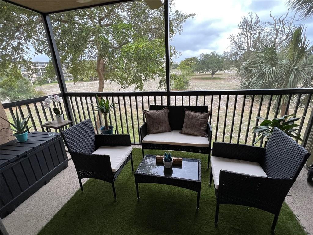 5260 Northwest 2nd Avenue, Unit 307 Boca Raton, FL 33487 - Photo 9 of 11 Photo 9