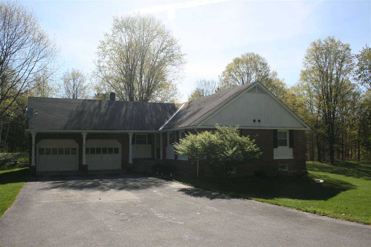 1207 Halladay Road Middlebury, VT 05753 - Photo 2 of 31