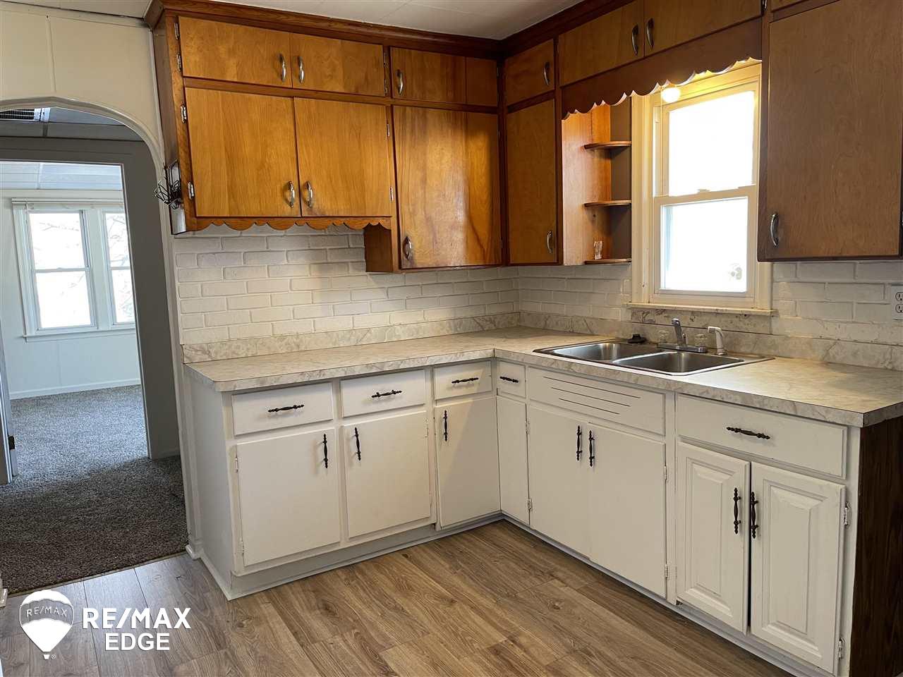 6373 North State Road Davison, MI 48423 - Photo 4 of 17 50064578-3.JPG