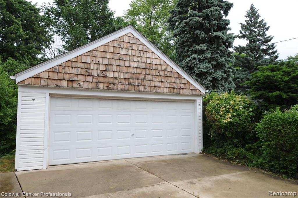 360 Ridgemont Road Grosse Pointe Farms, MI 48236 - Photo 41 of 43