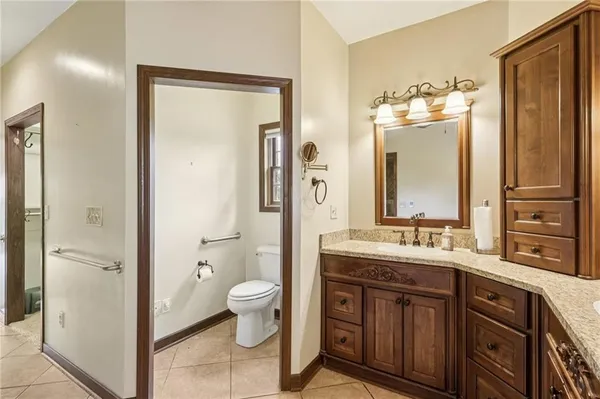 $679,900 | 2210 Skyhill Road, Edinburg, PA 16116