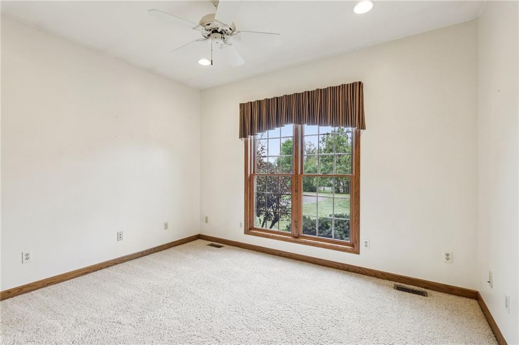 2210 Skyhill Road Edinburg, PA 16116 - Photo 26 of 49 an empty room with windows