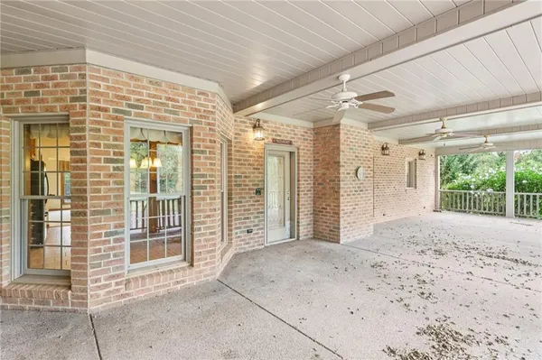 $679,900 | 2210 Skyhill Road, Edinburg, PA 16116