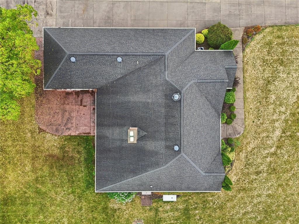 2210 Skyhill Road Edinburg, PA 16116 - Photo 44 of 49 an aerial view of residential house with outdoor space