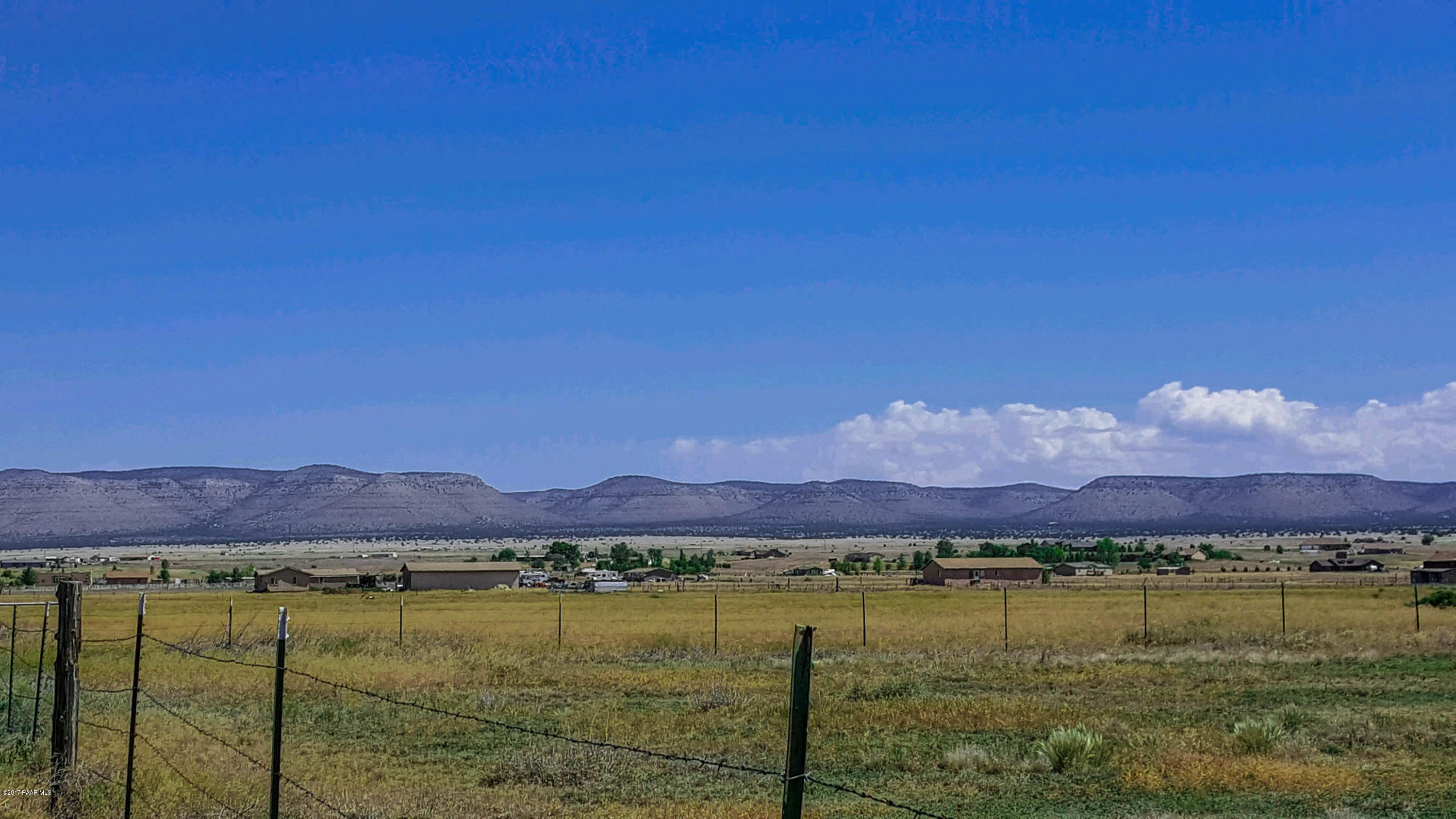 25655 North Trinity Ranch Road Paulden, AZ 86334 - Photo 10 of 16 IMG_1322