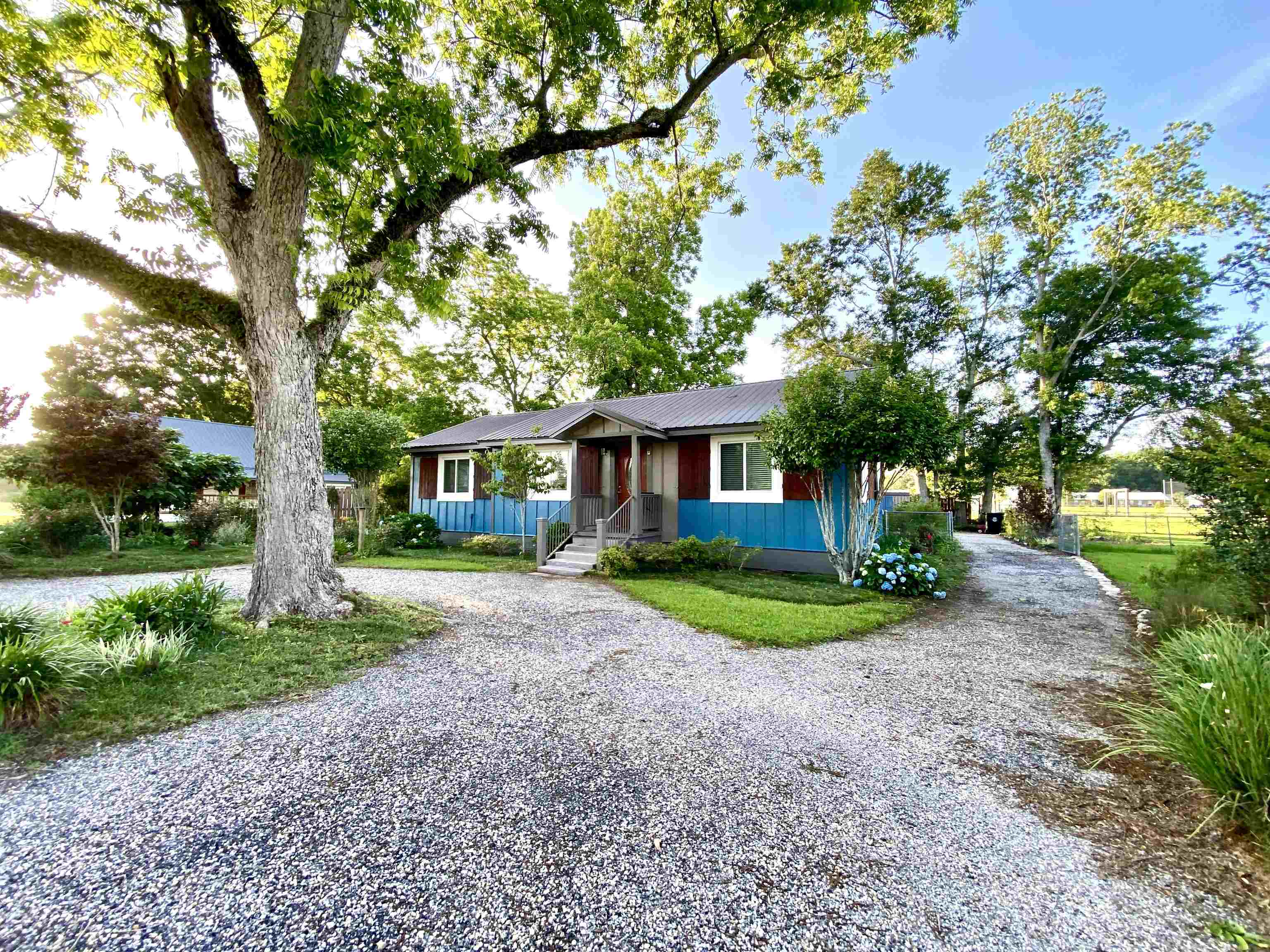 18019 Nebraska Street Robertsdale, AL 36567 - Photo 1 of 21 Front Of Structure