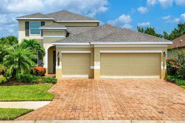 a view of outdoor space with garden and entertaining space