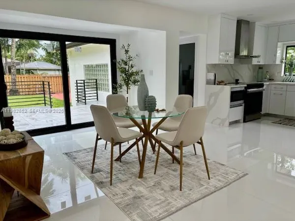 $1,050,000 | 1334 Madison Street, Hollywood, FL 33019