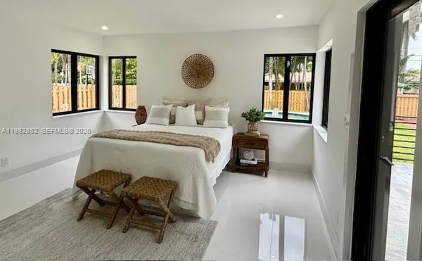 $1,050,000 | 1334 Madison Street, Hollywood, FL 33019