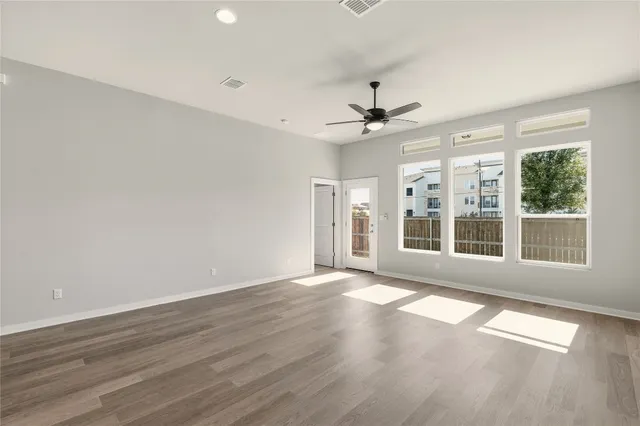 $2,400 | 2206 Luna Azul View, Unit 78, Round Rock, TX 78664