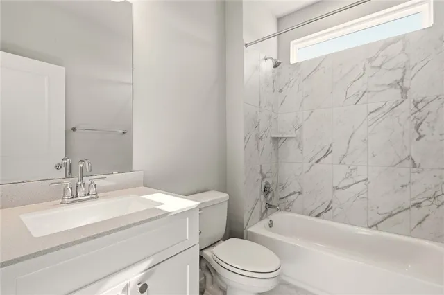 $2,400 | 2206 Luna Azul View, Unit 78, Round Rock, TX 78664