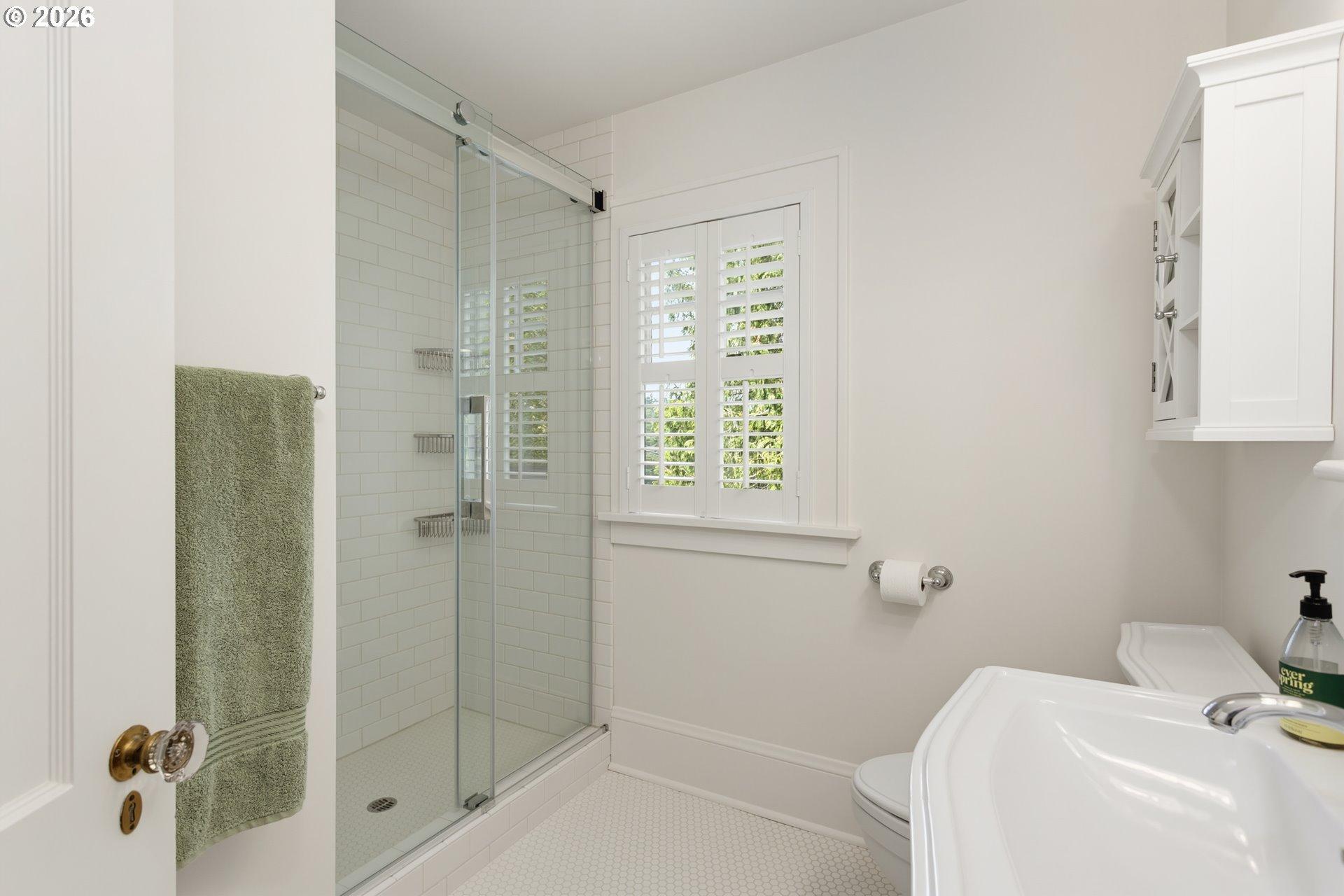 2719 Southwest Talbot Road Portland, OR 97201 - Photo 30 of 47 Gallery Image 30