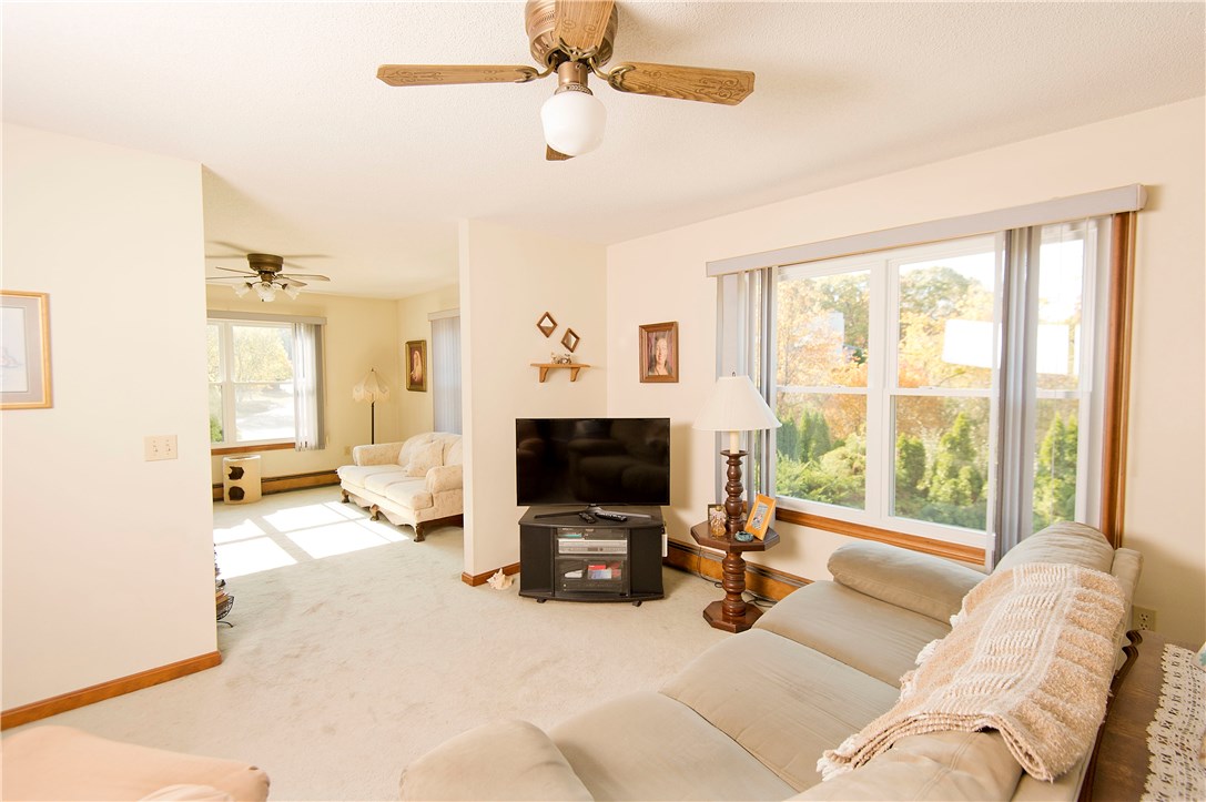 35 Rockridge Road Westerly, RI 02891 - Photo 13 of 40
