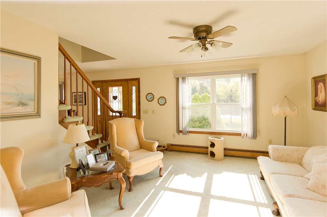35 Rockridge Road Westerly, RI 02891 - Photo 14 of 40