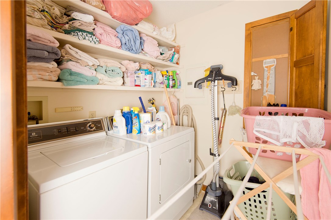 35 Rockridge Road Westerly, RI 02891 - Photo 28 of 40 2nd floor laundry room