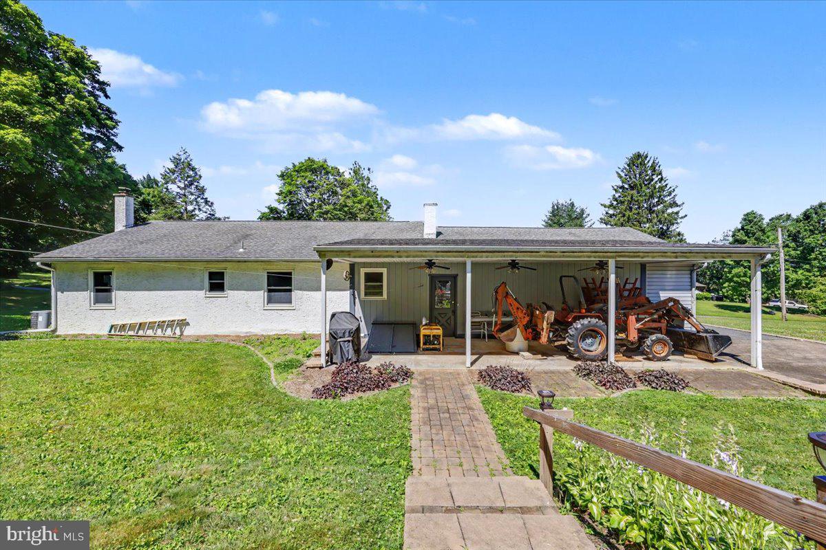 451 Saylors Mill Road Spring City, PA 19475 - Photo 4 of 36