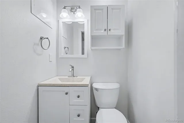 $2,700 | 173 Rockaway Avenue, Castle Rock, CO 80104