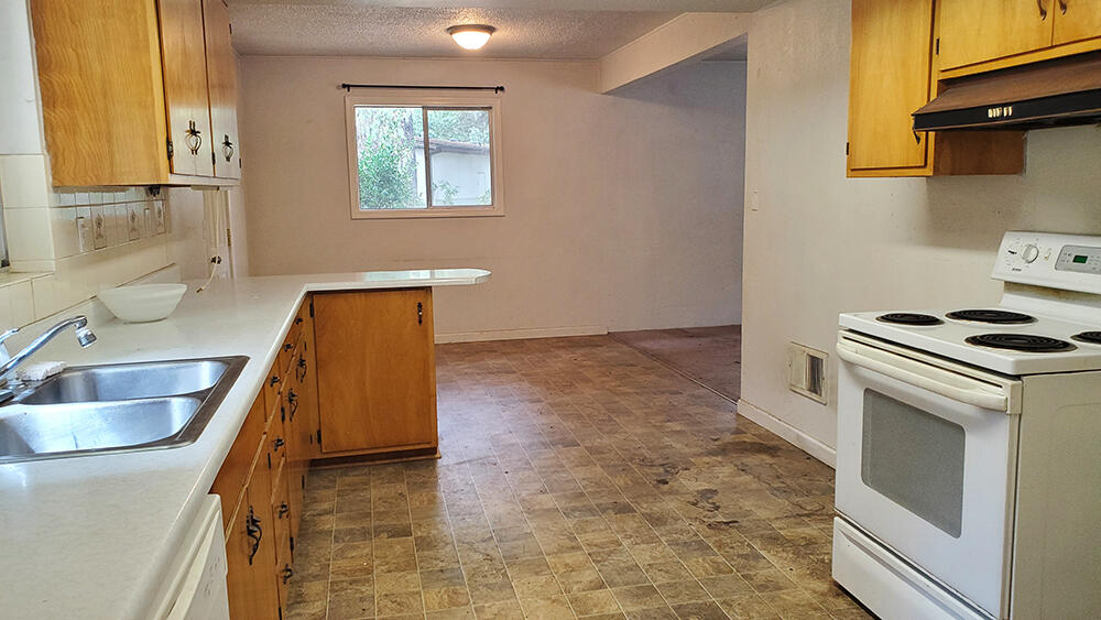 3801-3831 Almar Road Grants Pass, OR 97527 - Photo 25 of 38 3831 Almar 8 kit 2