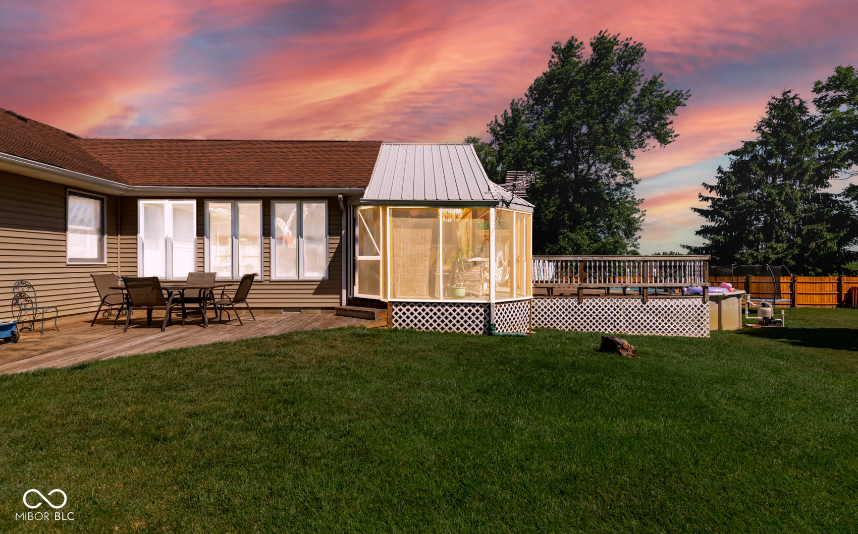 208 Springhill Road Seymour, IN 47274 - Photo 3 of 105 Gallery Image 3