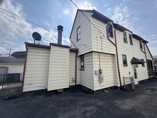 684 Wiltshire Road Columbus, OH 43204 - Photo 3 of 11 3