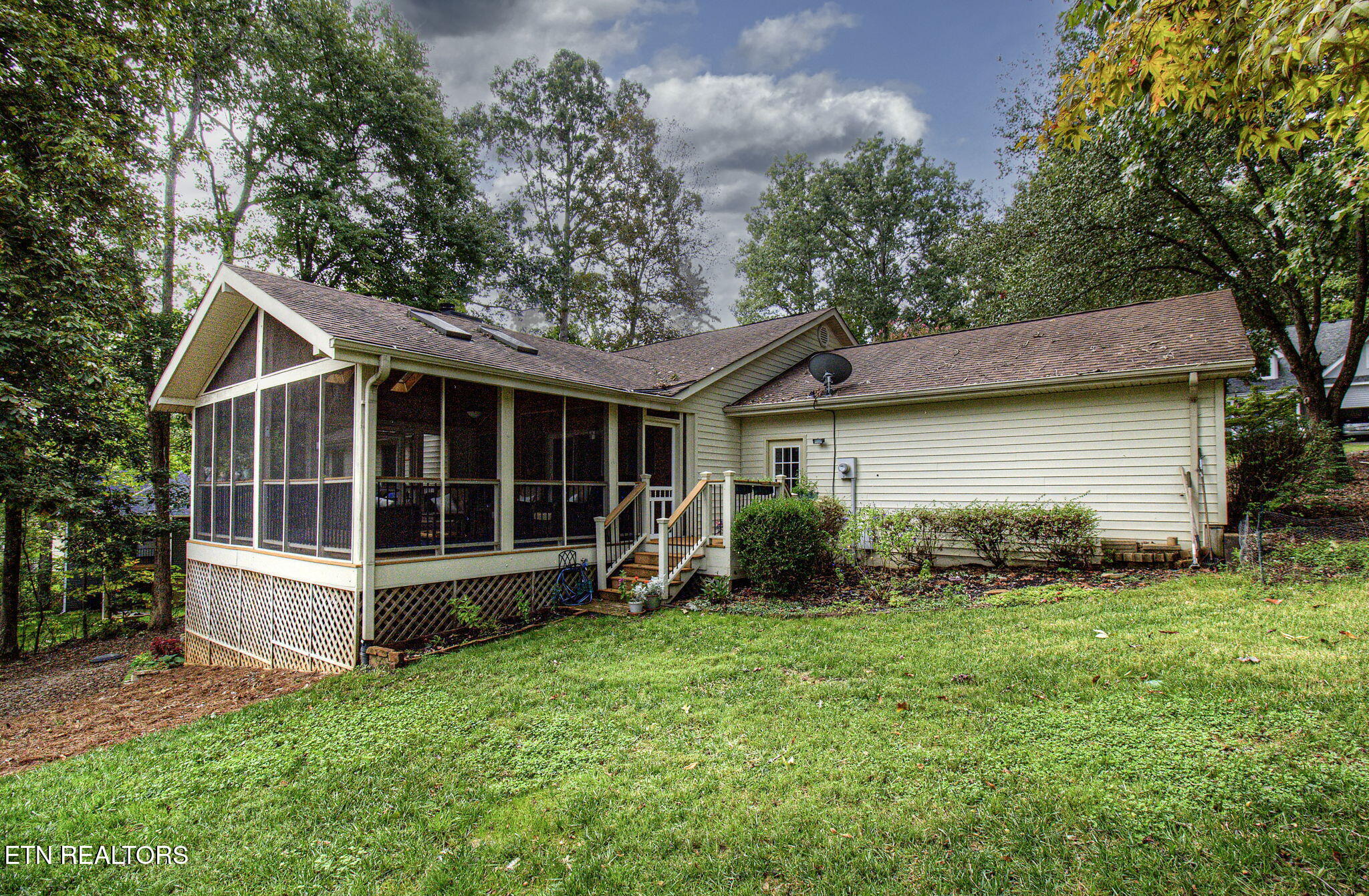 205 Inata Lane Loudon, TN 37774 - Photo 48 of 57 IMG_6930