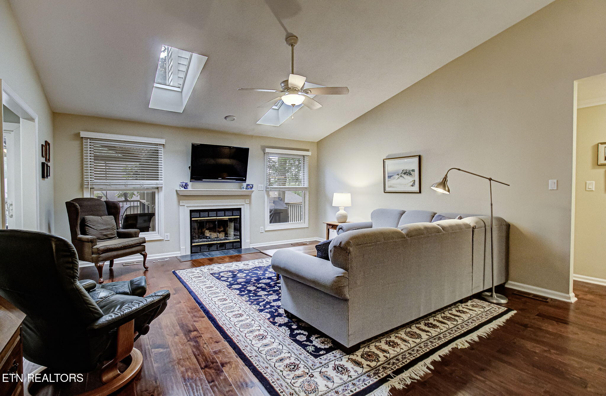 205 Inata Lane Loudon, TN 37774 - Photo 8 of 57 IMG_6810