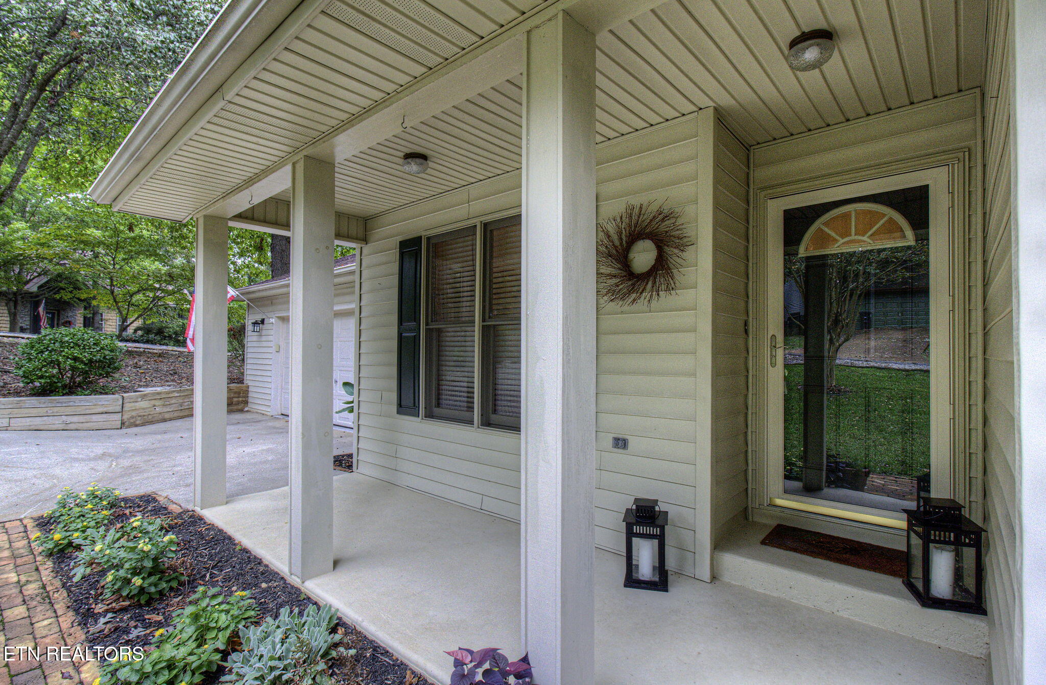 205 Inata Lane Loudon, TN 37774 - Photo 10 of 57 IMG_6804