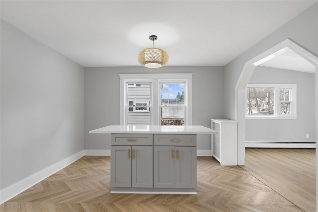 14 Healy Road Worcester, MA 01603 - Photo 8 of 23 Gallery Image 8