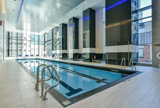 $1,475,000 | 1 Franklin Street, Unit 2212, Boston, MA 02110