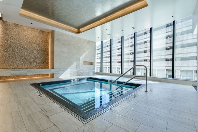 $1,475,000 | 1 Franklin Street, Unit 2212, Boston, MA 02110