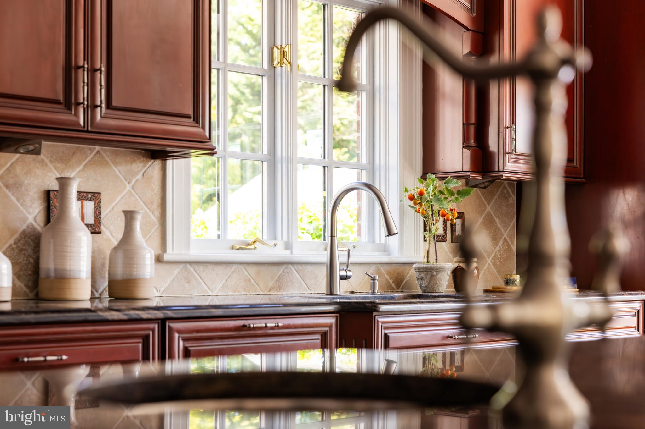 2809 34th Place Northwest Washington, DC 20007 - Photo 17 of 50