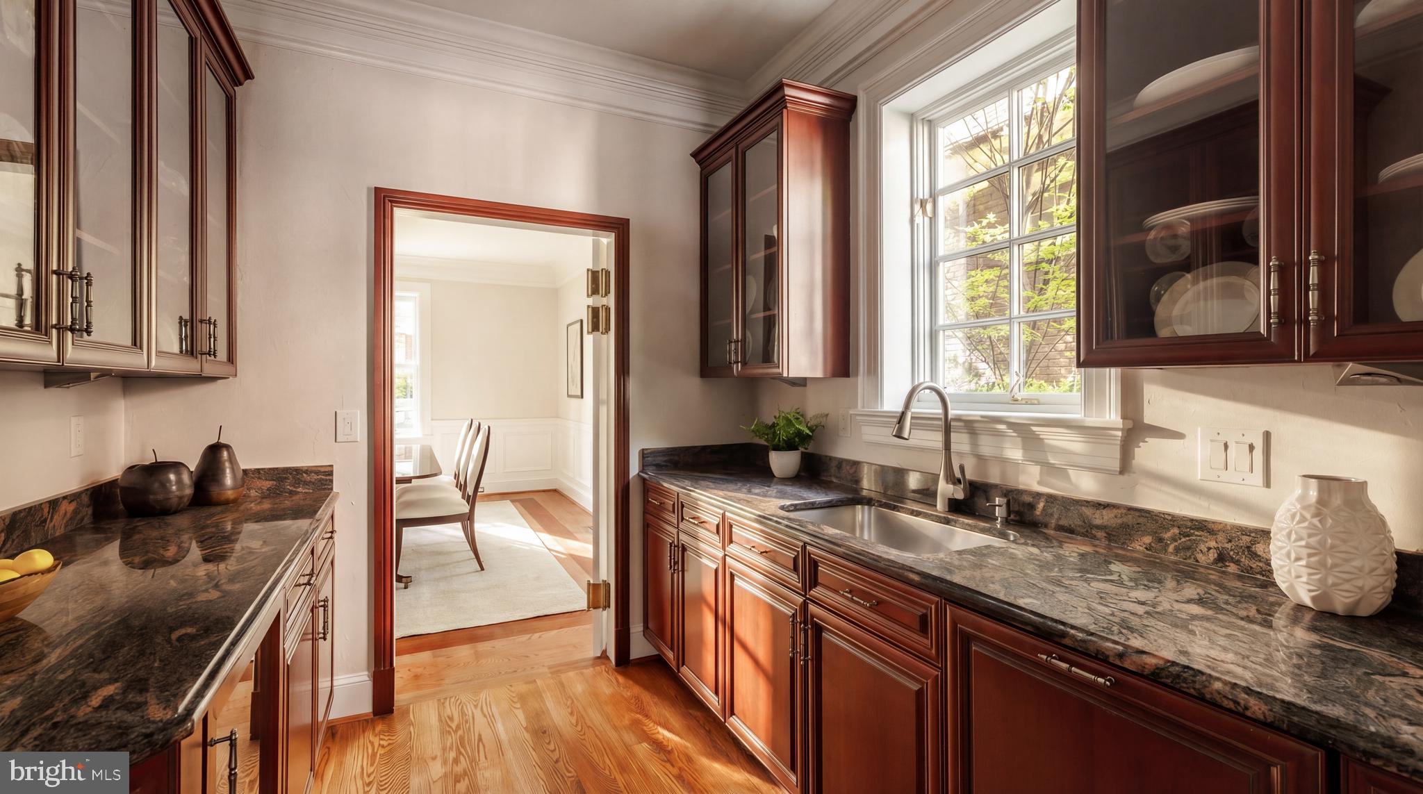 2809 34th Place Northwest Washington, DC 20007 - Photo 21 of 50