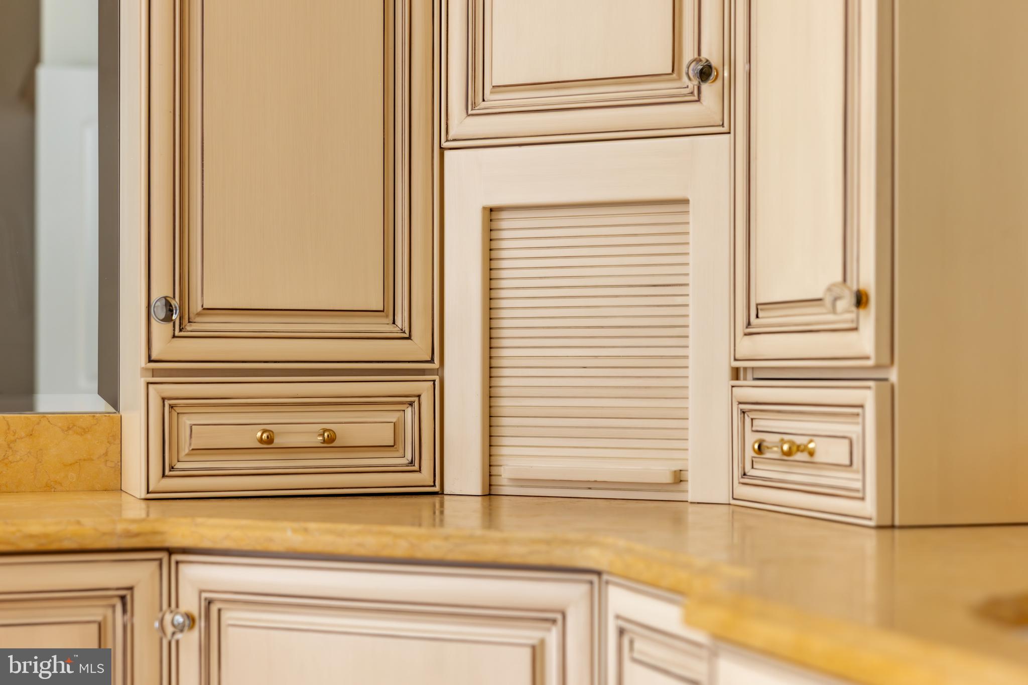 2809 34th Place Northwest Washington, DC 20007 - Photo 32 of 50