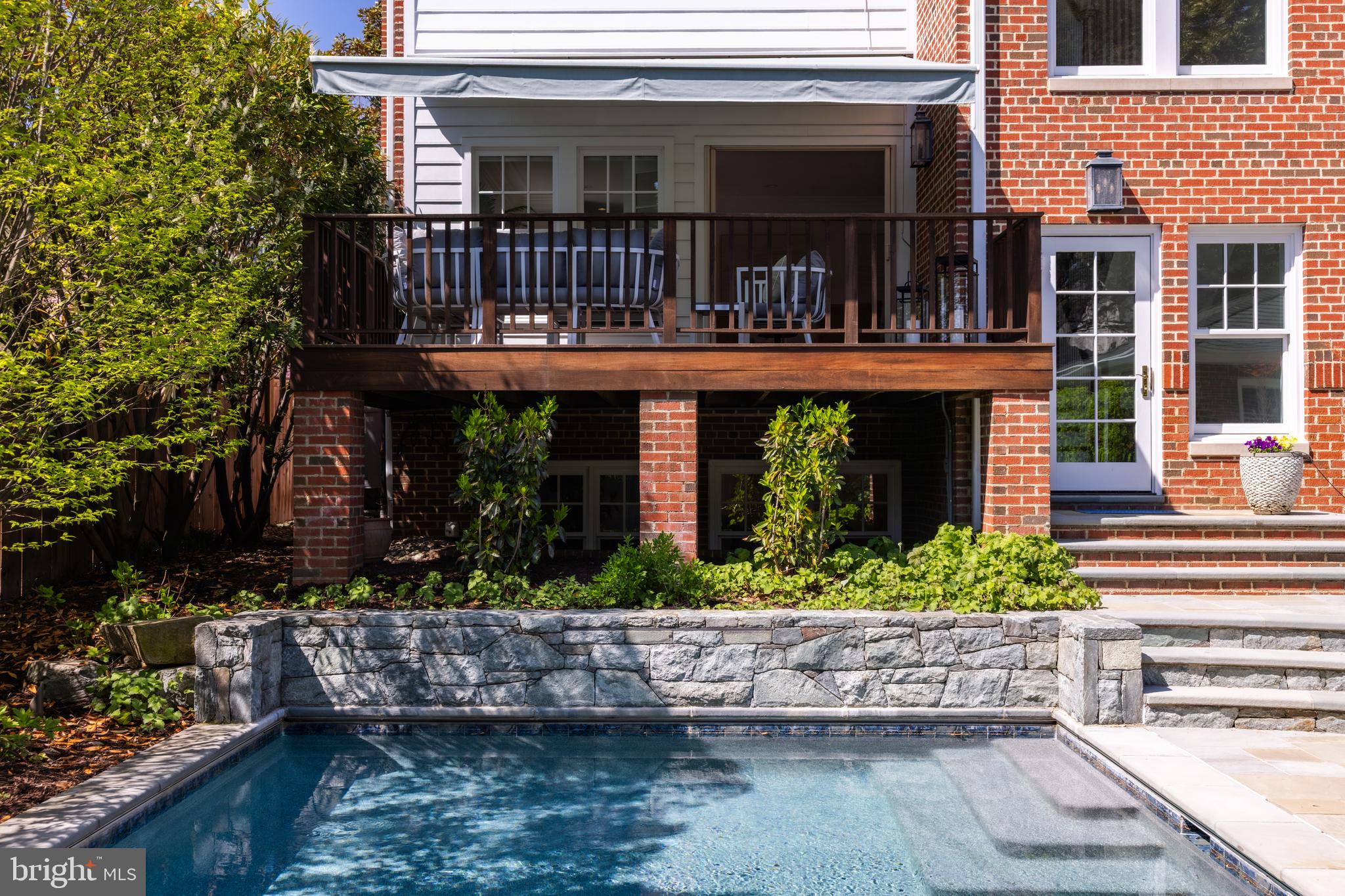 2809 34th Place Northwest Washington, DC 20007 - Photo 47 of 50