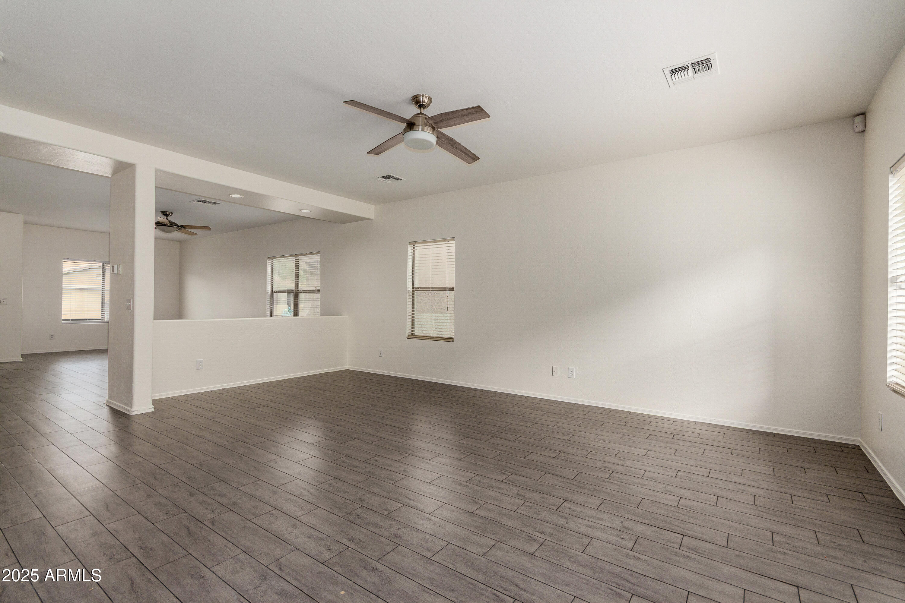 9433 West Jamestown Road Phoenix, AZ 85037 - Photo 14 of 43 14 Jamestown