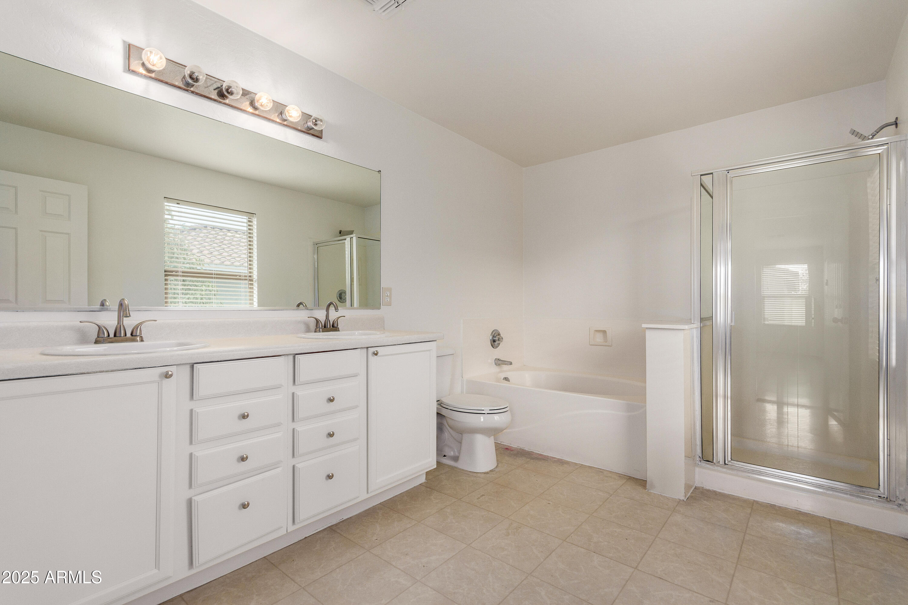 9433 West Jamestown Road Phoenix, AZ 85037 - Photo 23 of 43 23 Jamestown