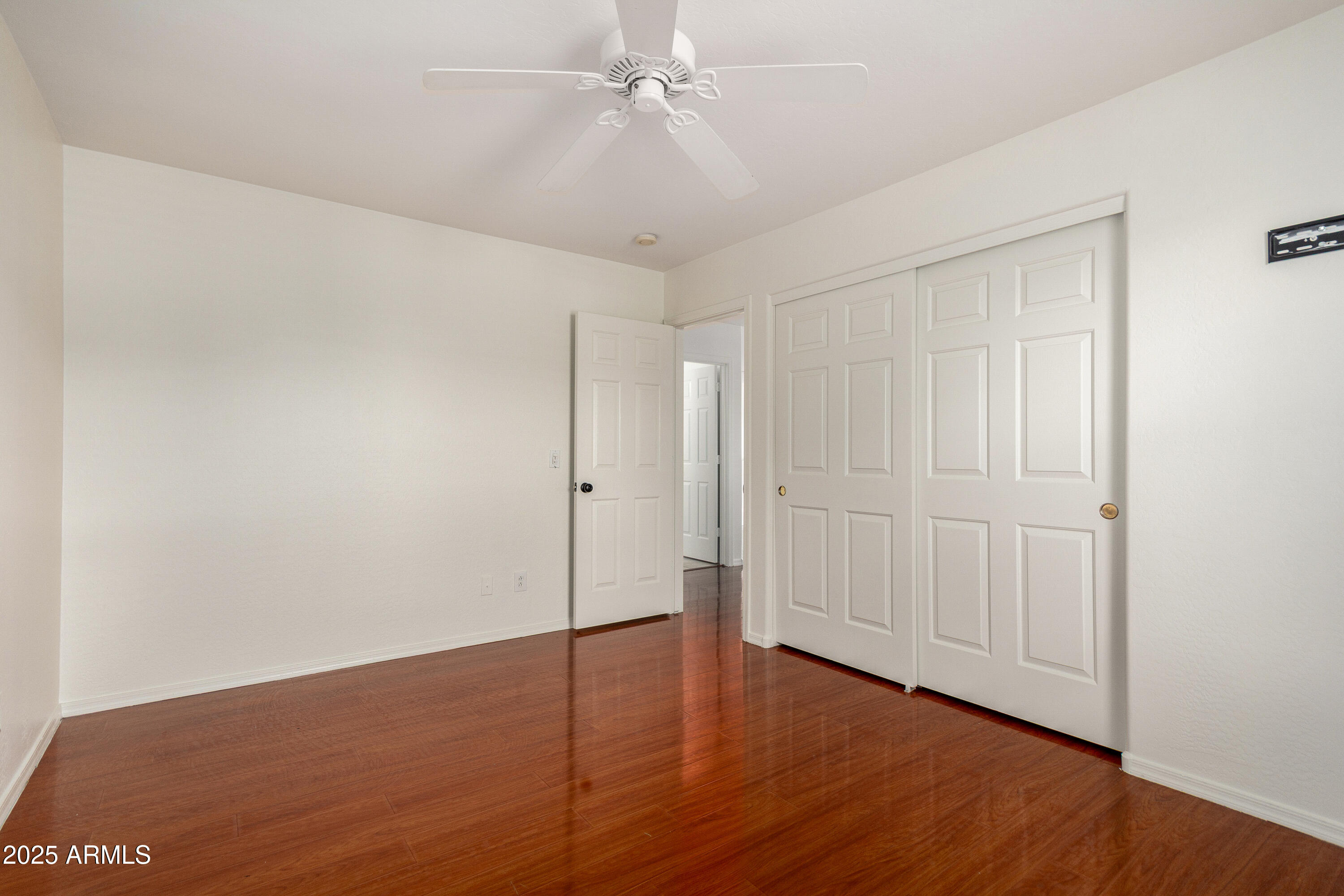 9433 West Jamestown Road Phoenix, AZ 85037 - Photo 33 of 43 30 Jamestown