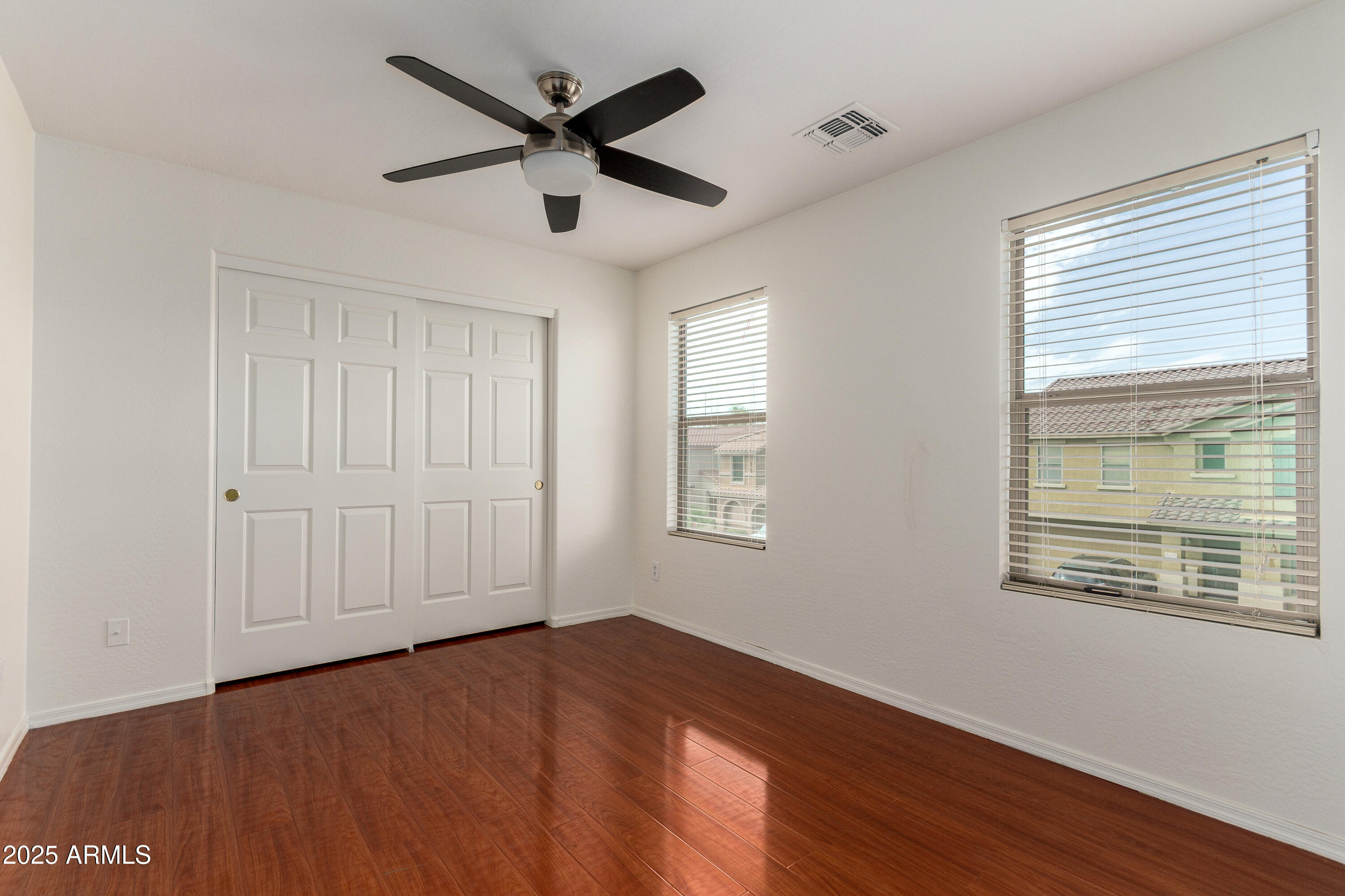 9433 West Jamestown Road Phoenix, AZ 85037 - Photo 34 of 43 31 Jamestown