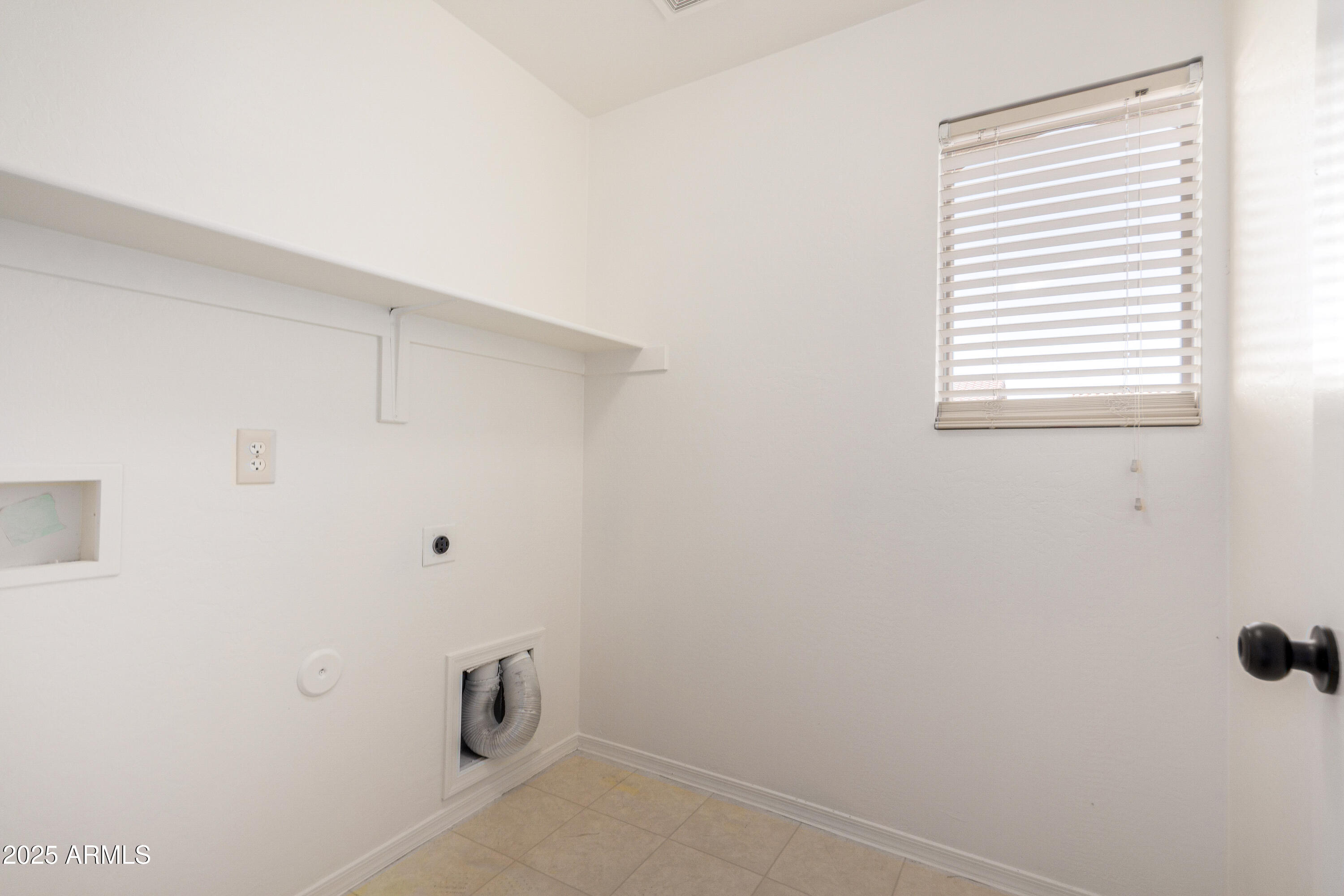 9433 West Jamestown Road Phoenix, AZ 85037 - Photo 38 of 43 35 Jamestown