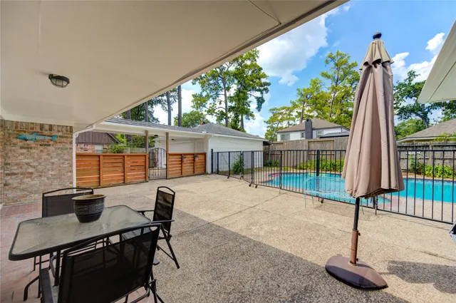 $2,600 | 5930 Miller Valley Drive, Houston, TX 77066