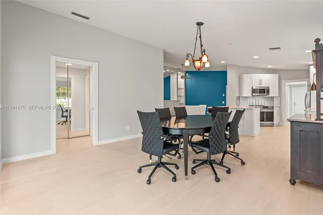 $500,000 | 2444 Southwest Parkside Drive, Palm City, FL 34990