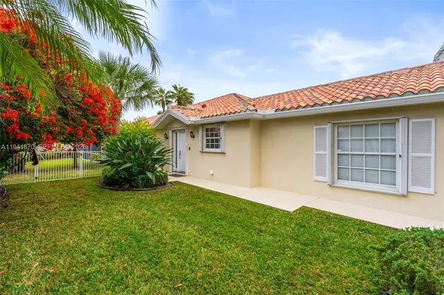 $500,000 | 2444 Southwest Parkside Drive, Palm City, FL 34990