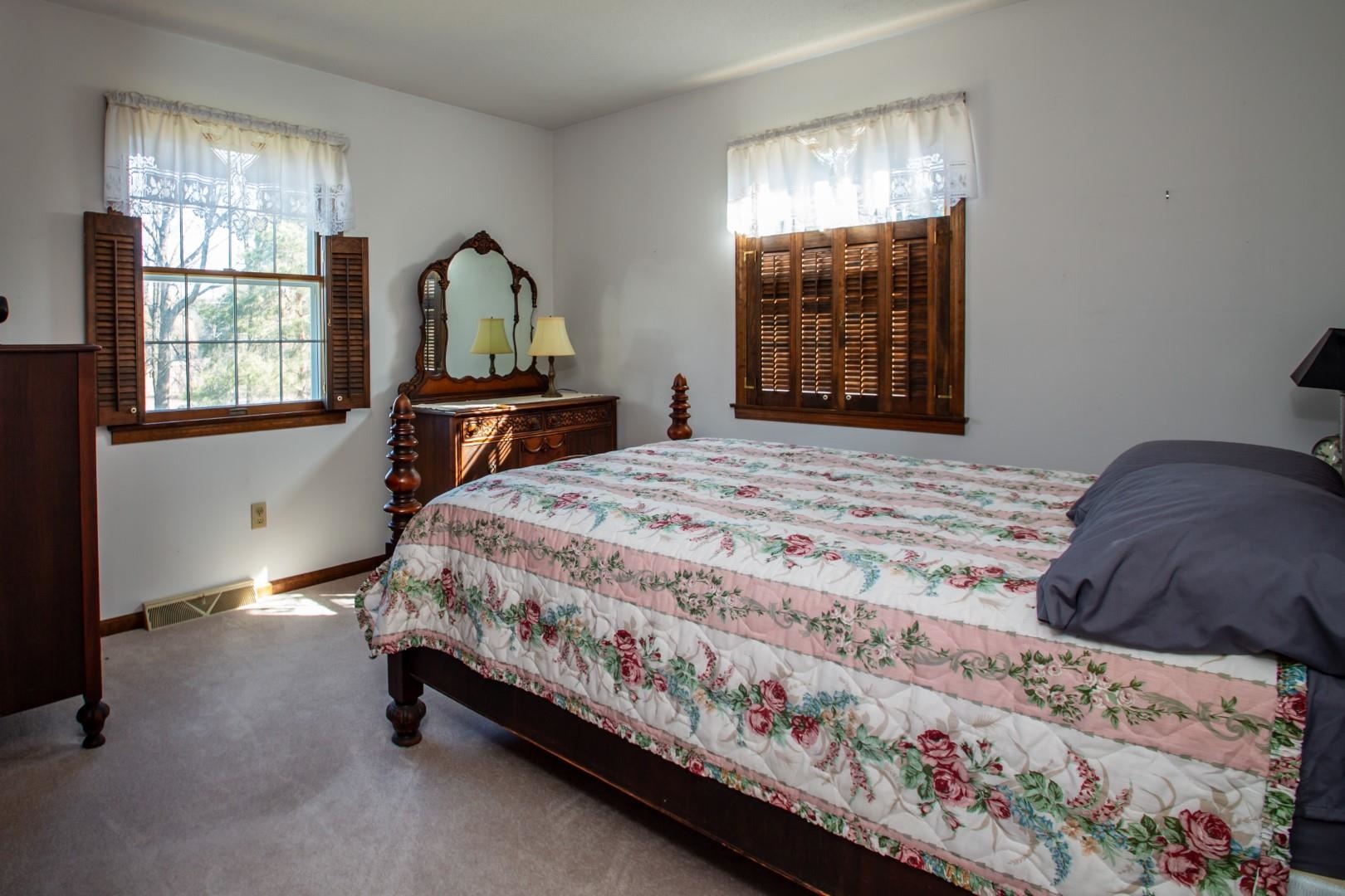 418 Barstow Road Shelburne, VT 05482 - Photo 20 of 40