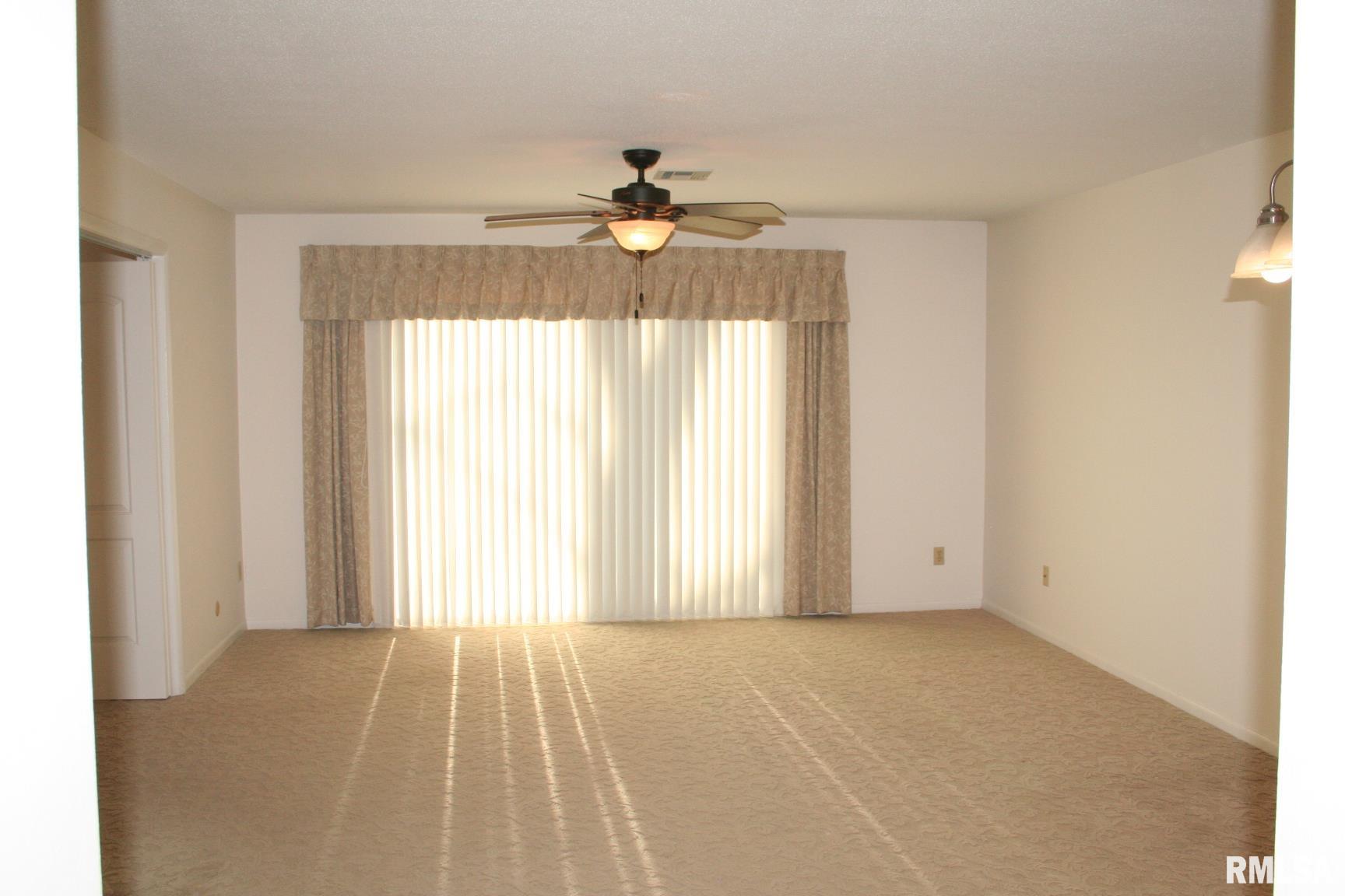 1360 Kimberly Ridge Road, Unit 109 Bettendorf, IA 52722 - Photo 3 of 12 Gallery Image 3
