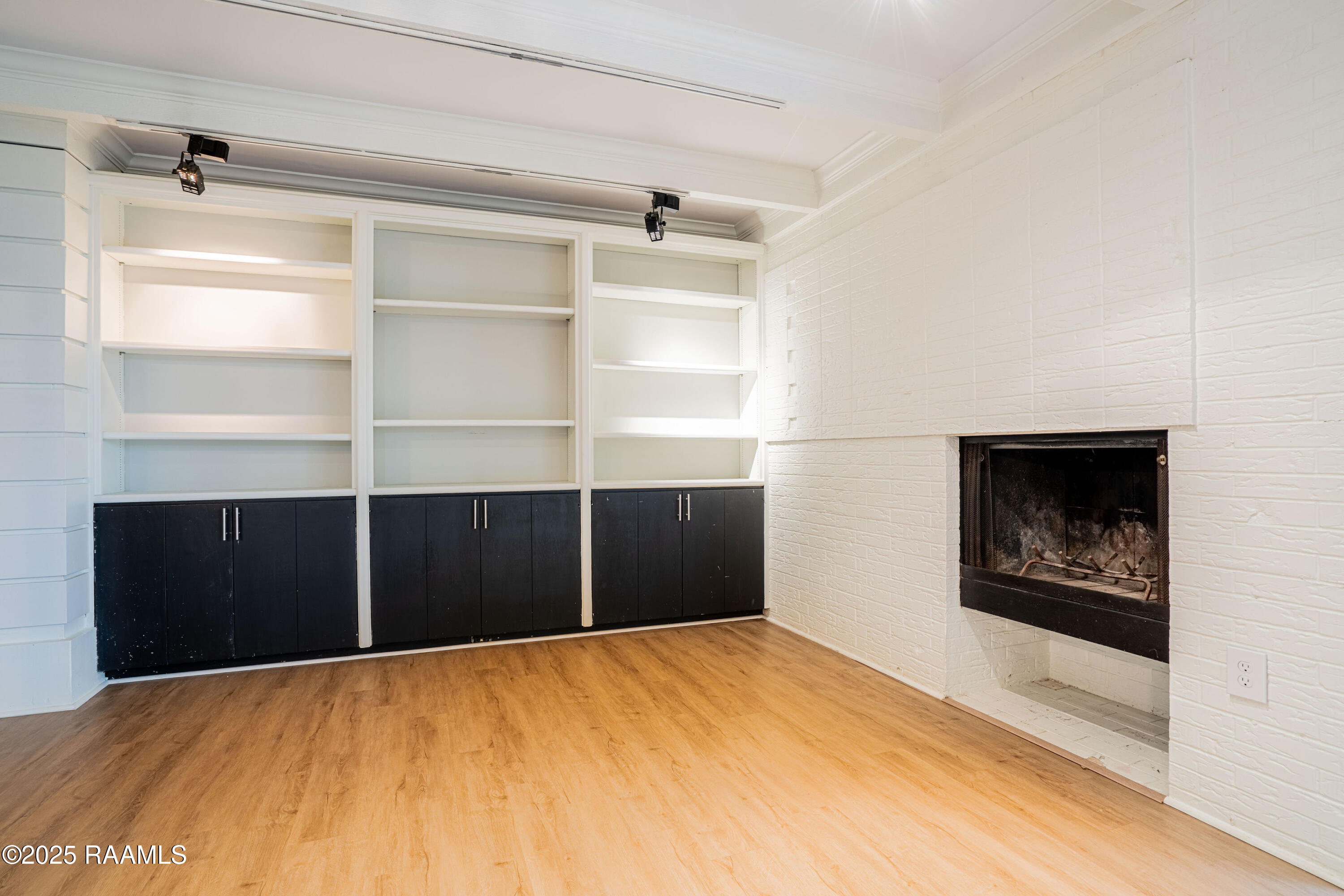 1008 South College Road, Unit 117 Lafayette, LA 70503 - Photo 4 of 14 SH_03406-HDR